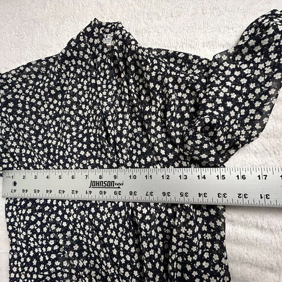 Vintage Jaeger Black White Floral Print Tie-Front Blouse Top Lightweight Casual - Picture 6 of 7